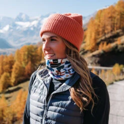 Berry Patch | Snow Tour -Accessories Sale Store Rolloverimage 1 f71e22e0 fbd8 47dc 85dc 56c24b95c454